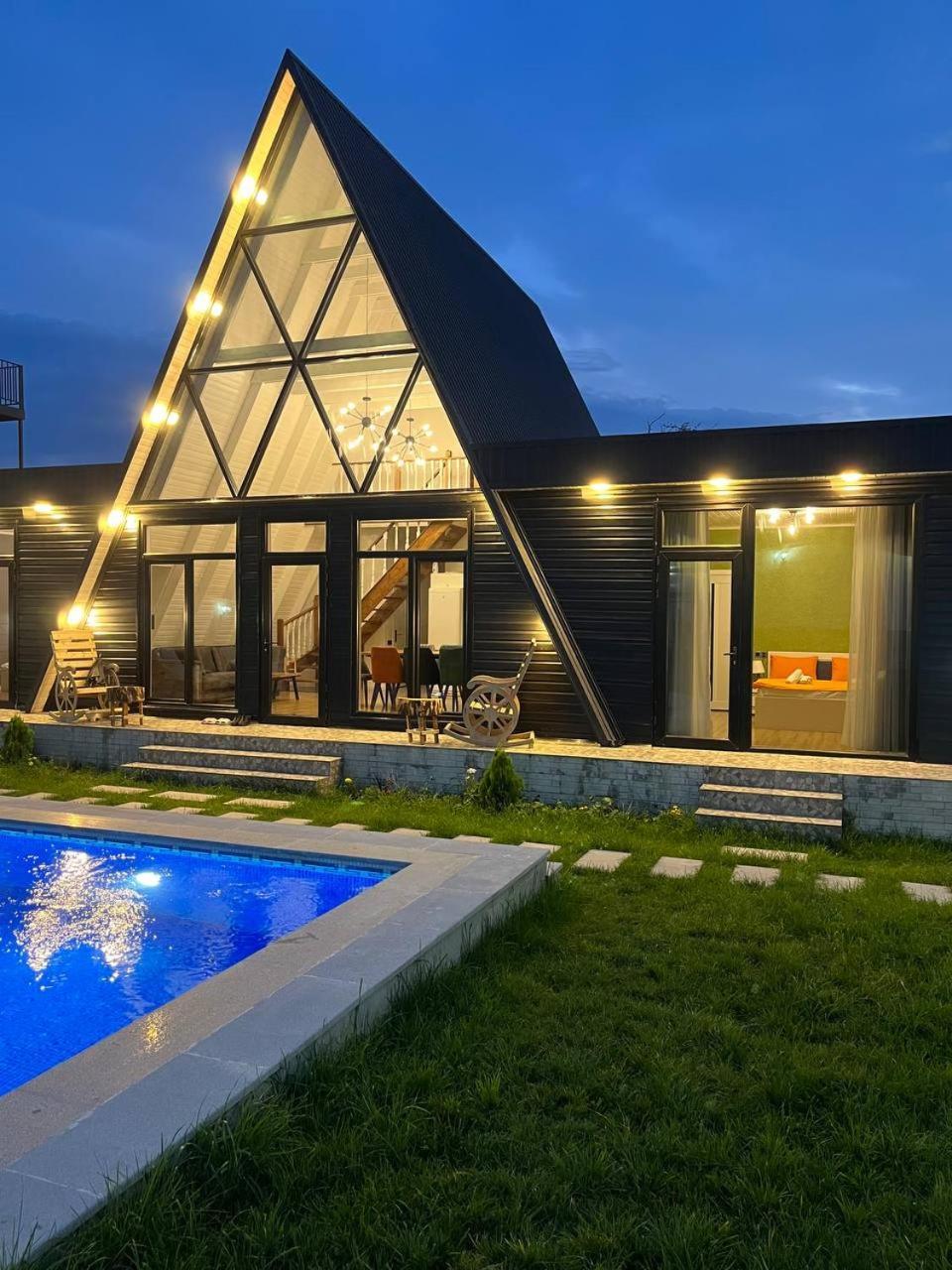 Qafqaz Mountside Chalet Gabala Exterior photo