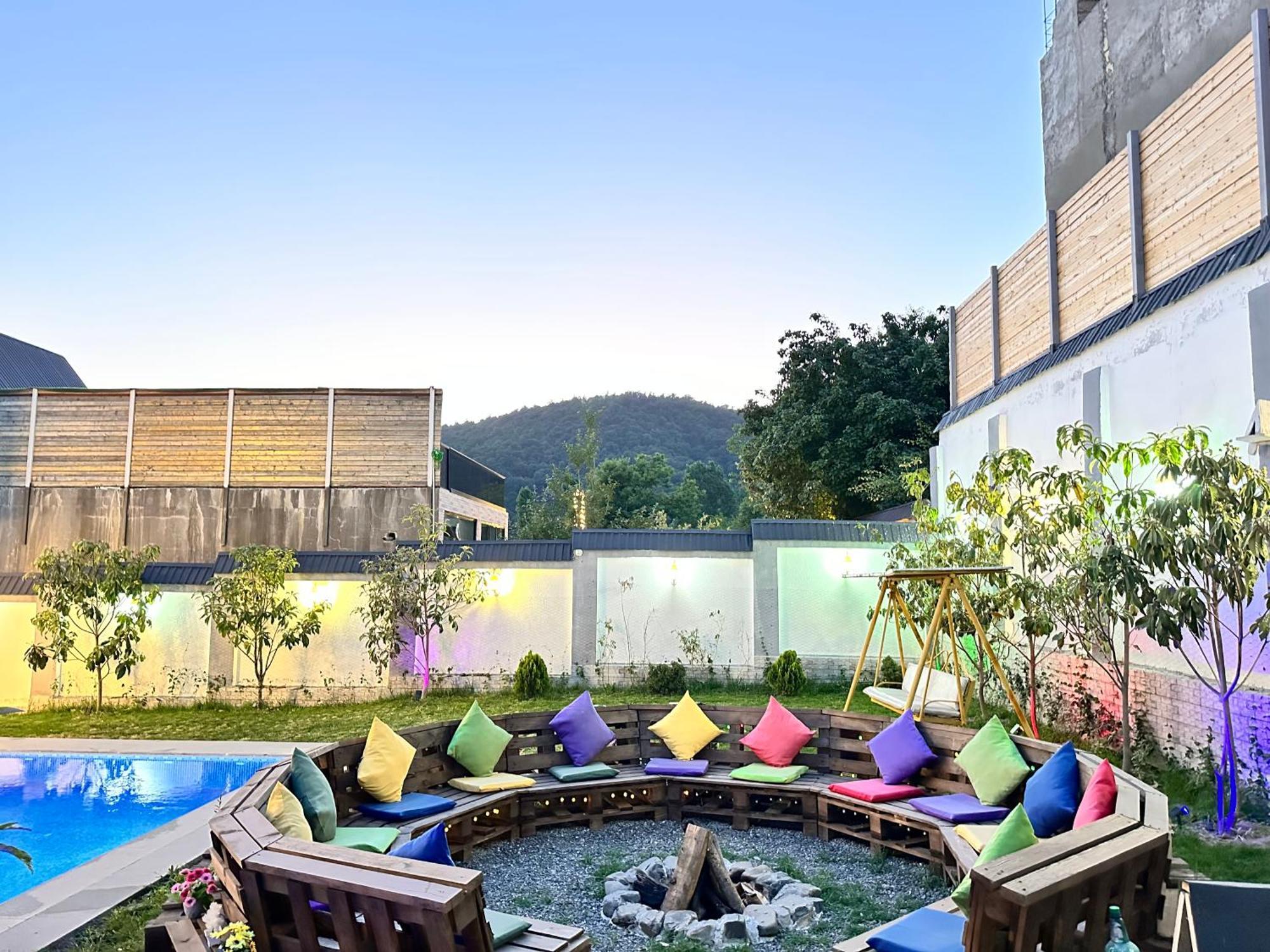 Qafqaz Mountside Chalet Gabala Exterior photo